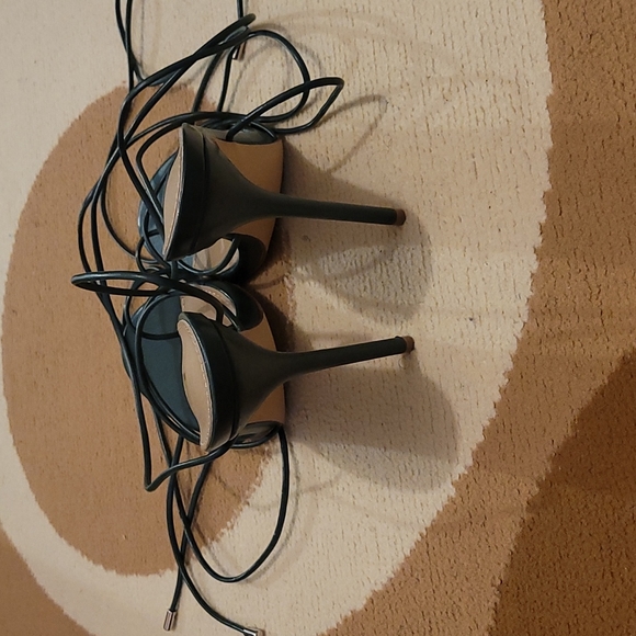 Ego 4 1/2 inches heels lace-up army green shoe - Picture 3 of 9